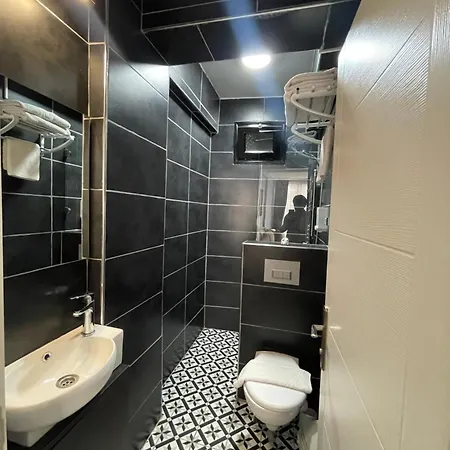 Taksim Park Hotel
