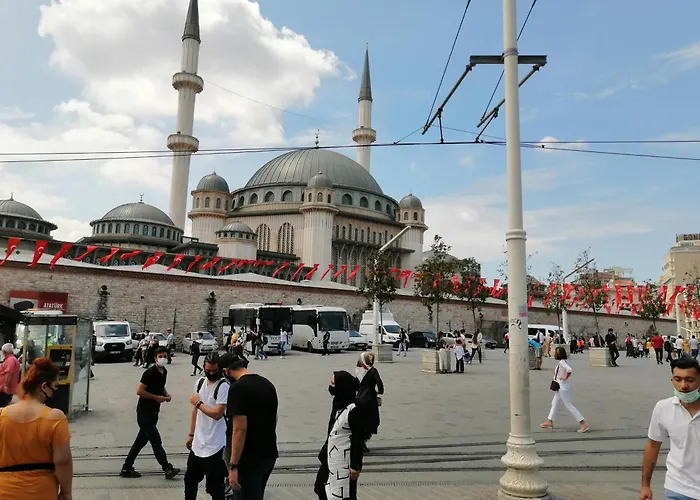 Taksim Park Hotel